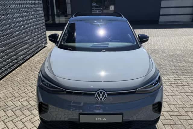 Volkswagen ID.4 (2026) thumbnail 3