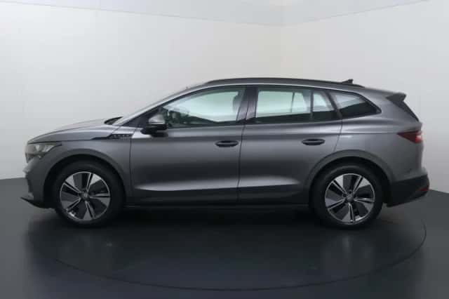 Škoda Enyaq (2022) thumbnail 2