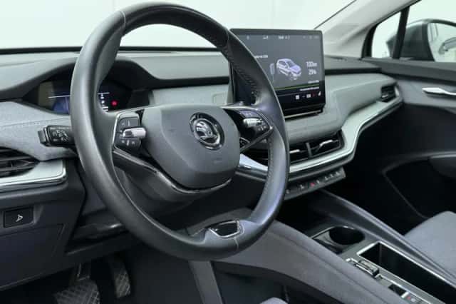 Škoda Enyaq (2022) thumbnail 6