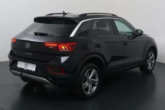 Volkswagen T-Roc (2022) thumbnail 5