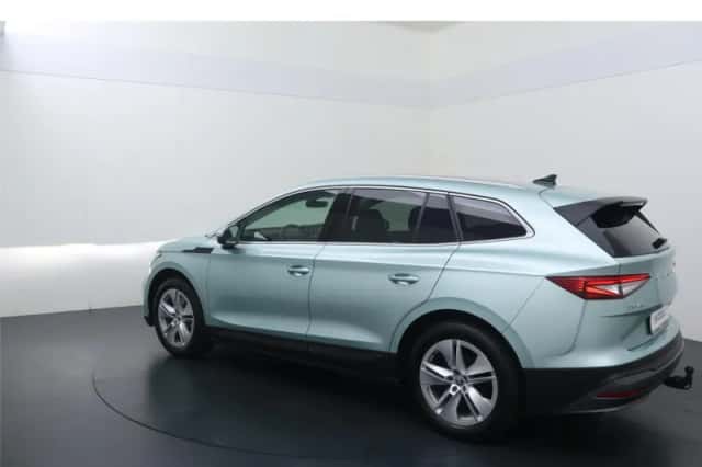 Škoda Enyaq (2022) thumbnail 4