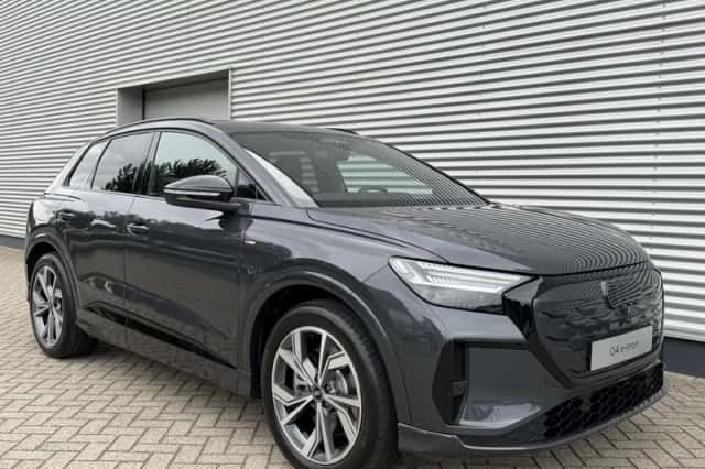 Audi Q4 e-tron (2027) thumbnail 5