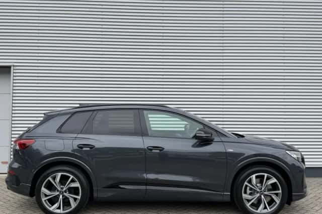 Audi Q4 e-tron (2027) thumbnail 6