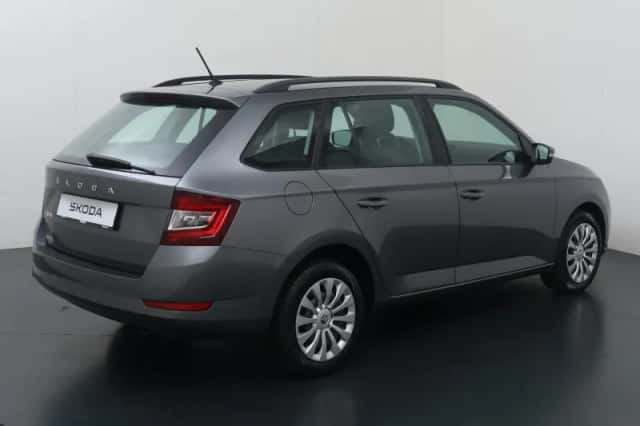 Škoda Fabia (2022) thumbnail 5