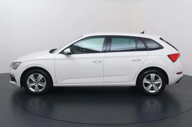 Škoda Scala (2020) thumbnail 2