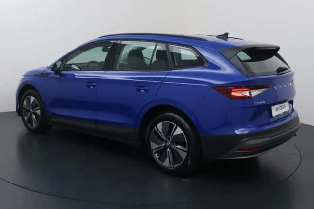 Škoda Enyaq (2023) thumbnail 4