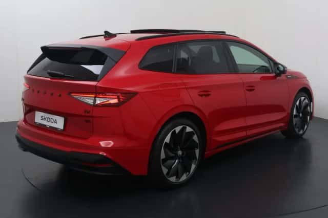 Škoda Enyaq (2022) thumbnail 5