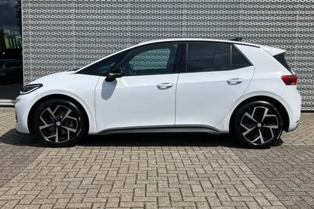 Volkswagen ID.3 (2026) thumbnail 4