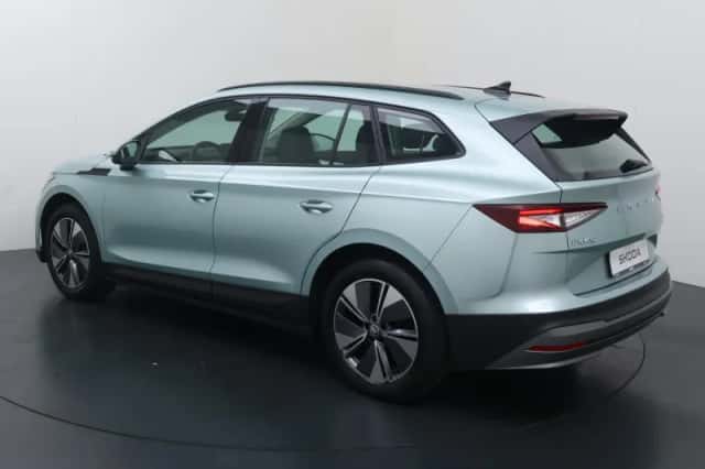 Škoda Enyaq (2022) thumbnail 4