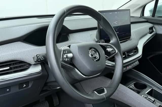 Škoda Enyaq (2022) thumbnail 6