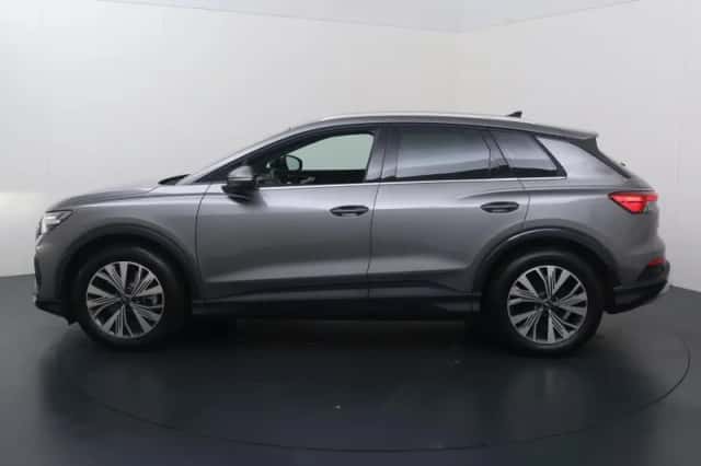 Audi Q4 e-tron (2026) thumbnail 2