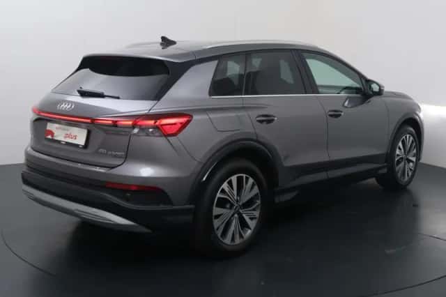 Audi Q4 e-tron (2026) thumbnail 5
