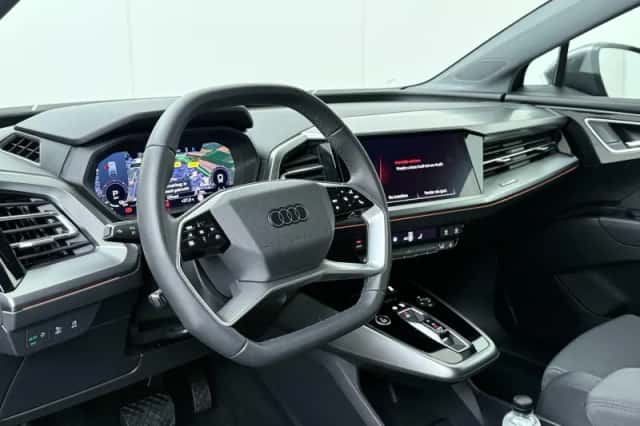 Audi Q4 e-tron (2026) thumbnail 6