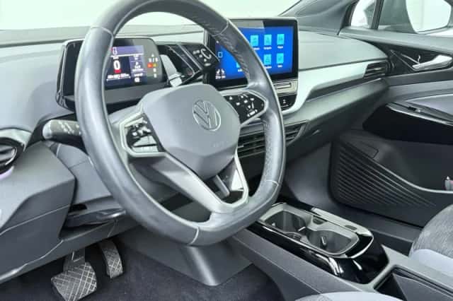 Volkswagen ID.4 (2021) thumbnail 6