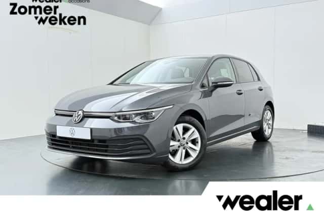 Volkswagen Golf (2021) thumbnail 1