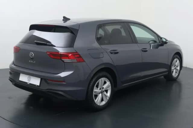 Volkswagen Golf (2021) thumbnail 5