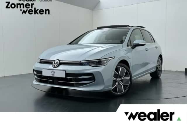 Volkswagen Golf (2025) thumbnail 1