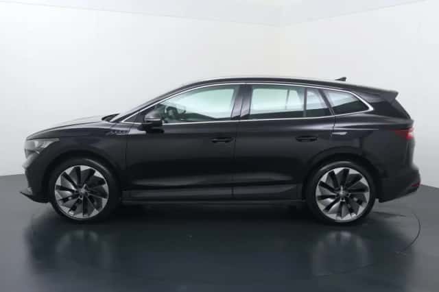 Škoda Enyaq (2023) thumbnail 2