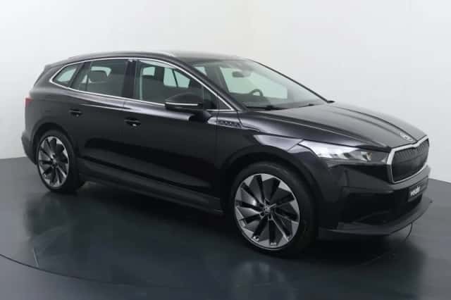 Škoda Enyaq (2023) thumbnail 3