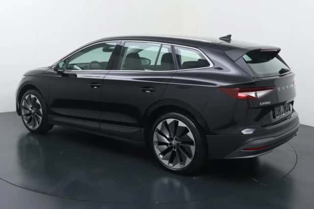 Škoda Enyaq (2023) thumbnail 4