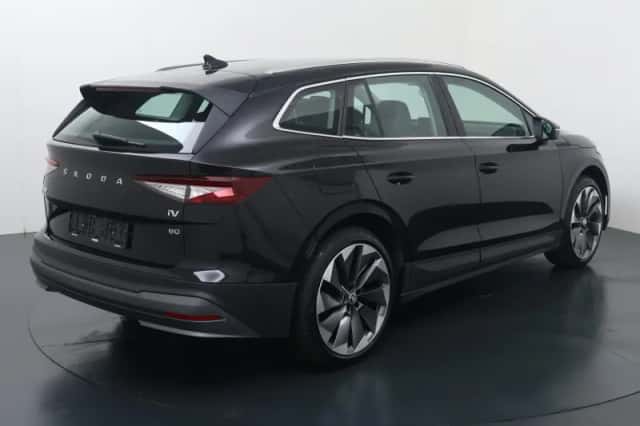 Škoda Enyaq (2023) thumbnail 5