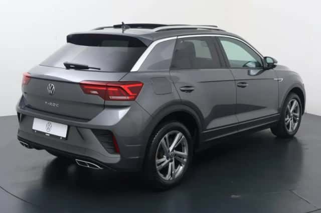 Volkswagen T-Roc (2023) thumbnail 5