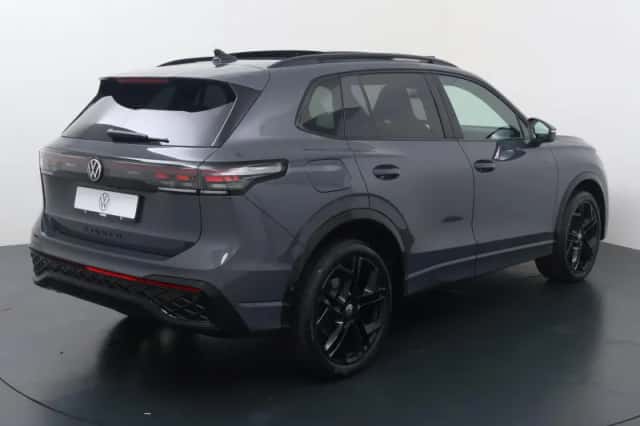 Volkswagen Tiguan (2025) thumbnail 5