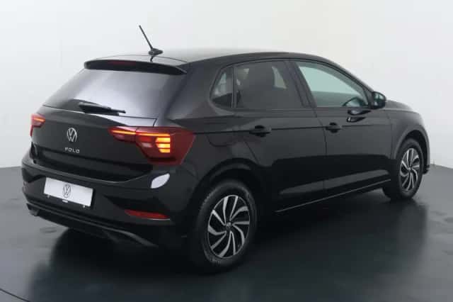 Volkswagen Polo (2024) thumbnail 5