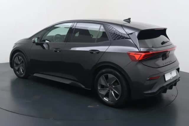 CUPRA Born (2022) thumbnail 4