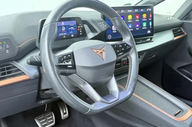 CUPRA Born (2022) thumbnail 6