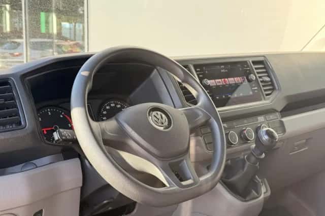 Volkswagen Crafter (2024) thumbnail 6