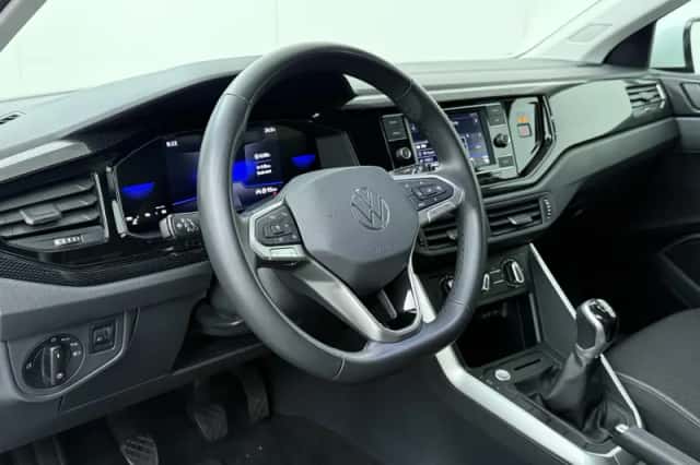 Volkswagen Taigo (2024) thumbnail 6