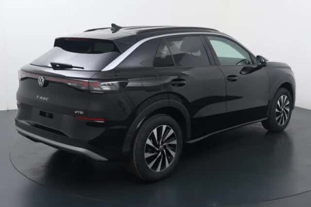 Volkswagen T-Roc (2026) thumbnail 5