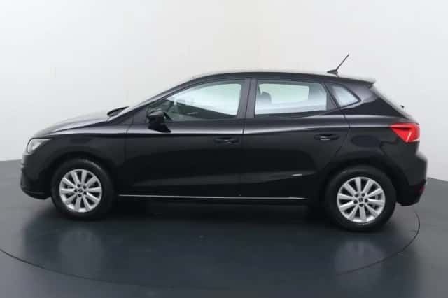 SEAT Ibiza (2024) thumbnail 2