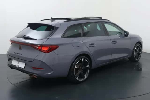 CUPRA Leon Sportstourer (2022) thumbnail 5