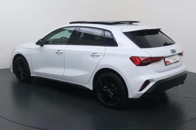 Audi A3 (2025) thumbnail 4