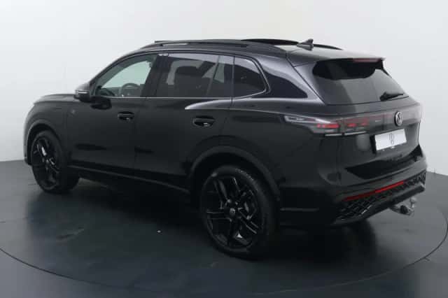 Volkswagen Tiguan (2025) thumbnail 4