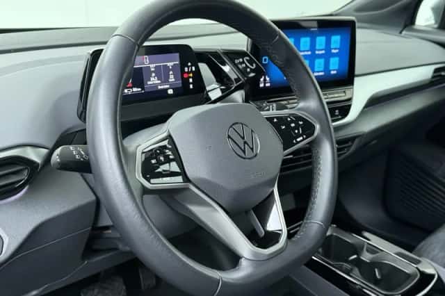 Volkswagen ID.4 (2021) thumbnail 6
