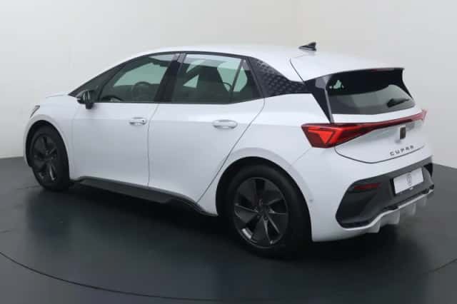 CUPRA Born (2022) thumbnail 4