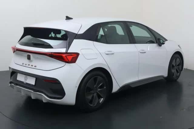 CUPRA Born (2022) thumbnail 5