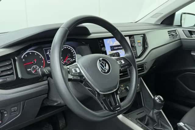 Volkswagen Polo (2021) thumbnail 6