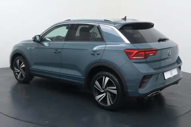 Volkswagen T-Roc (2022) thumbnail 4