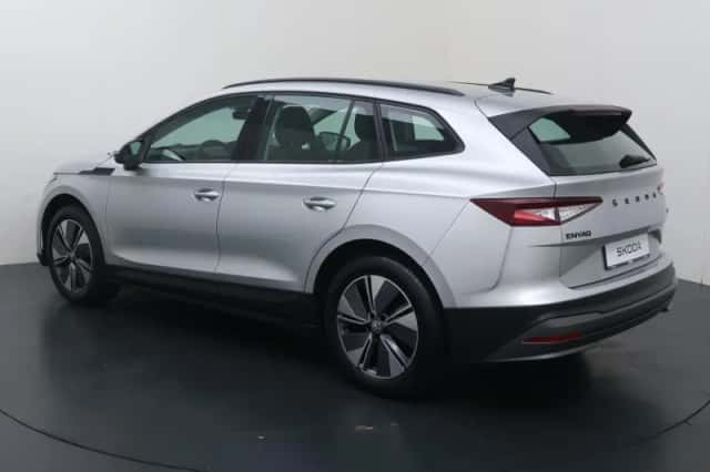 Škoda Enyaq (2022) thumbnail 4