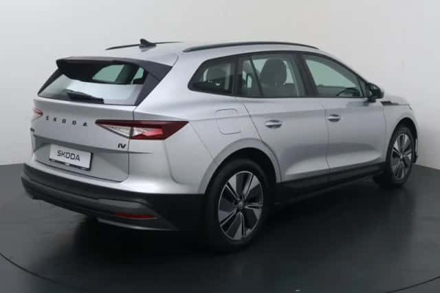 Škoda Enyaq (2022) thumbnail 5