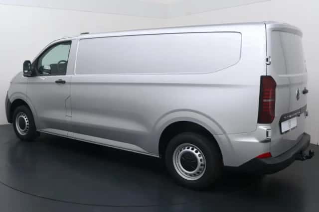 Volkswagen E-Transporter (2026) thumbnail 4