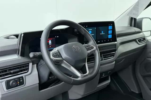 Volkswagen E-Transporter (2026) thumbnail 6