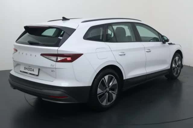 Škoda Enyaq (2022) thumbnail 5