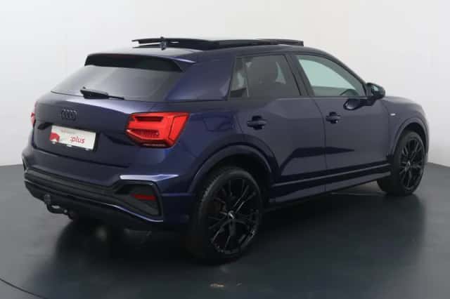 Audi Q2 (2022) thumbnail 5