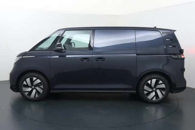 Volkswagen ID. Buzz (2025) thumbnail 2