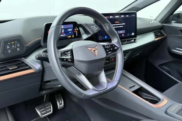 CUPRA Born (2022) thumbnail 6